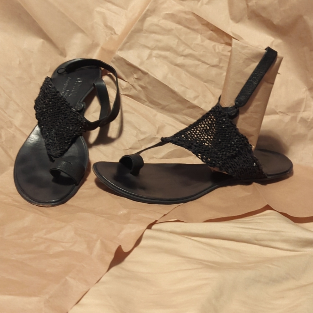 Cydwoq black sandals size 41